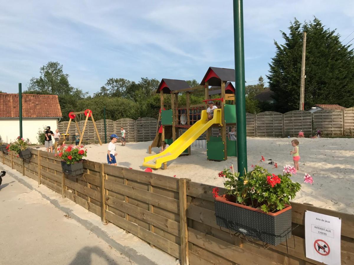 Camping La Garenne De Moncourt Rue  Dış mekan fotoğraf
