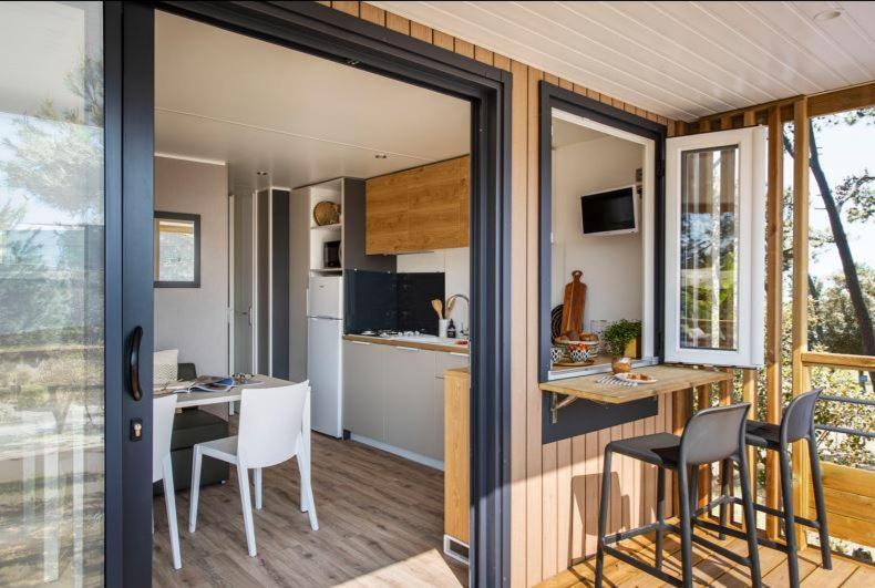 Camping La Garenne De Moncourt Rue  Dış mekan fotoğraf