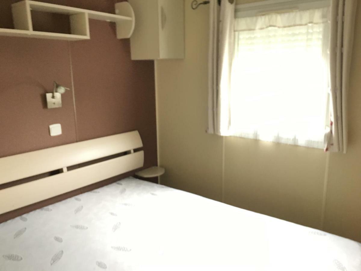 Camping La Garenne De Moncourt Rue  Dış mekan fotoğraf